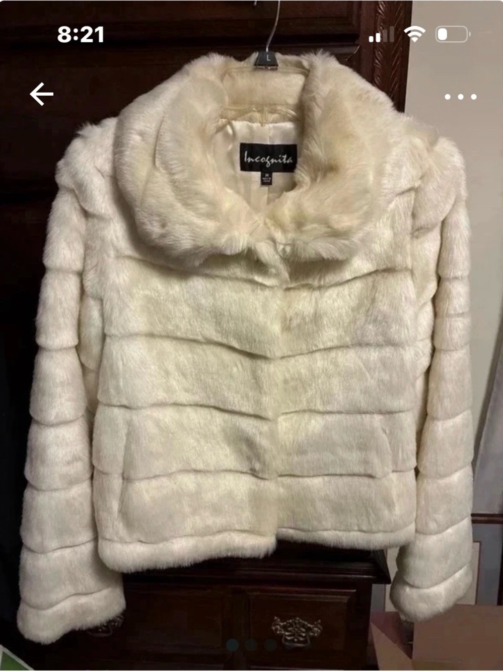Incognita Cream Faux Fur Cropped Jacket Coat M